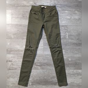 Women's Levi's Jeans